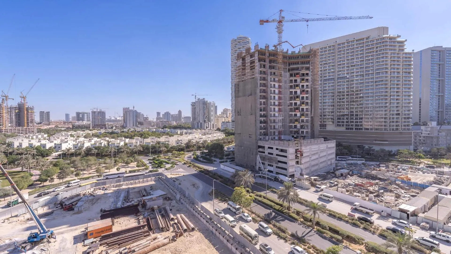 Comfortable Flat That Sleeps 2 Near Circle Mall Dubai United Arab Emirates